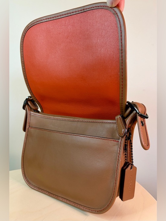 Coach Saddle Bag 18 Leather Crossbody 57731 EUC - Picture 7 of 16